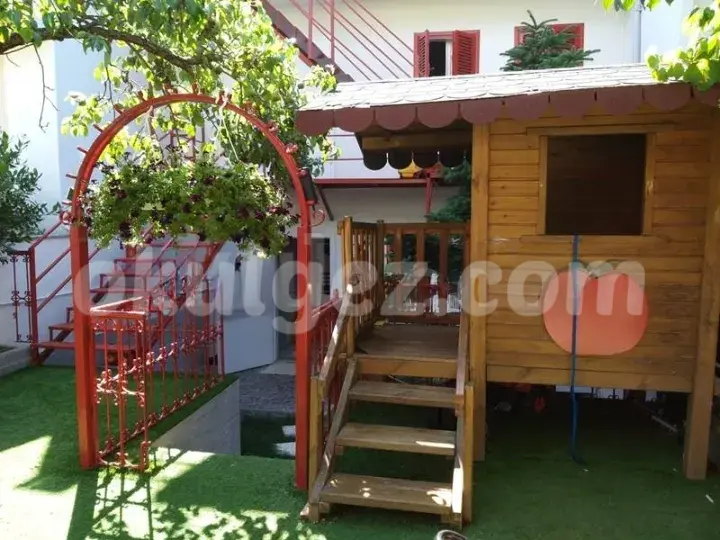 Özel Ateş Böceği Anaokulu