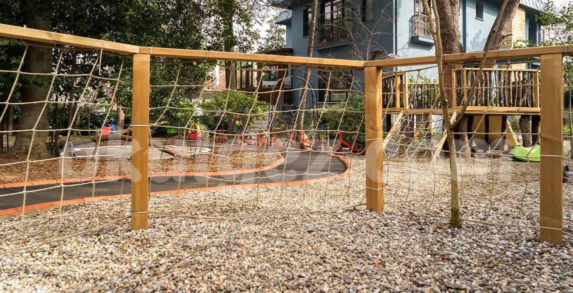 Özel Etiler Small Hands Academy Anaokulu