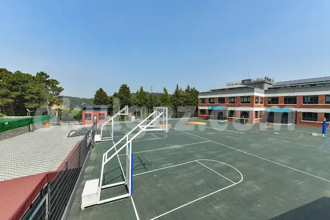 Özel İleri Nesil Okulları & The Barstow School Anaokulu