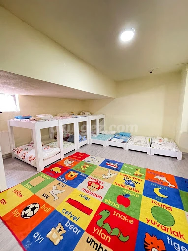 Özel İlk İzler Anaokulu