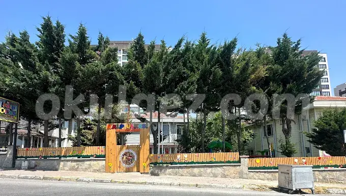 Özel Kalp Ülkesi Anaokulları