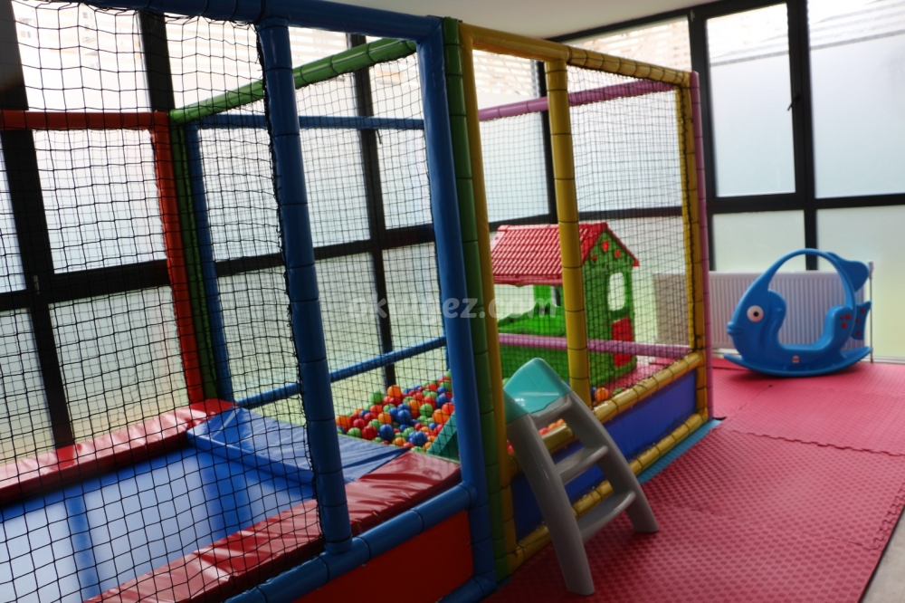 Özel Kiraz Çiçekleri Anaokulu