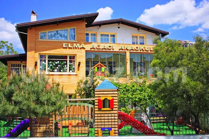 Özel Küçükyalı Elma Ağacı Anaokulu