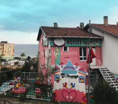 Özel Mucize Adımlar Anaokulu