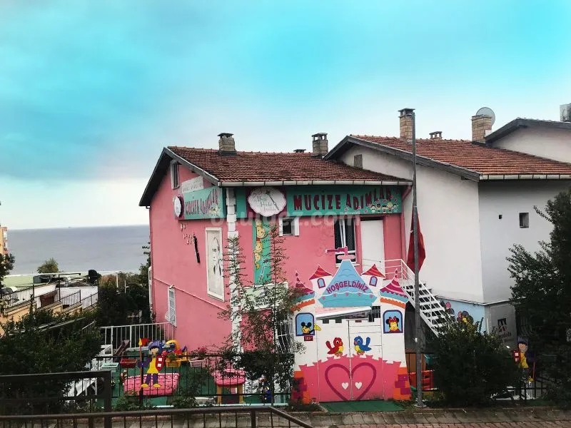 Özel Mucize Adımlar Anaokulu