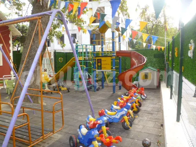 Özel Özikizler Gündüz Bakımevi