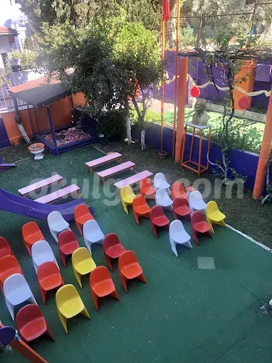 Özel Parlayan Yıldızlar Anaokulu Büyükçekmece Şubesi