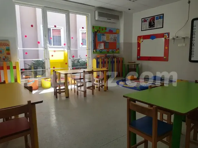 Özel Şerifali Minirenk Anaokulu