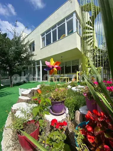 Özel Sevimli Çiçekler Anaokulu