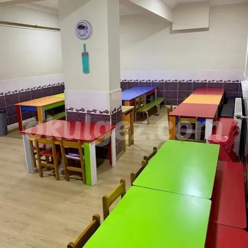 Özel Tepeüstü Minik Kalpler Anaokulu