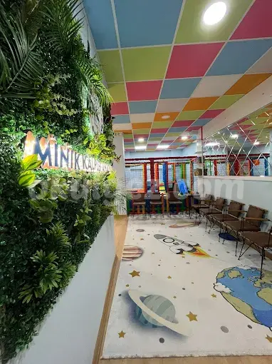 Özel Tepeüstü Minik Kalpler Anaokulu