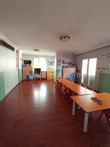 Özel Uzayyolu Anaokulu