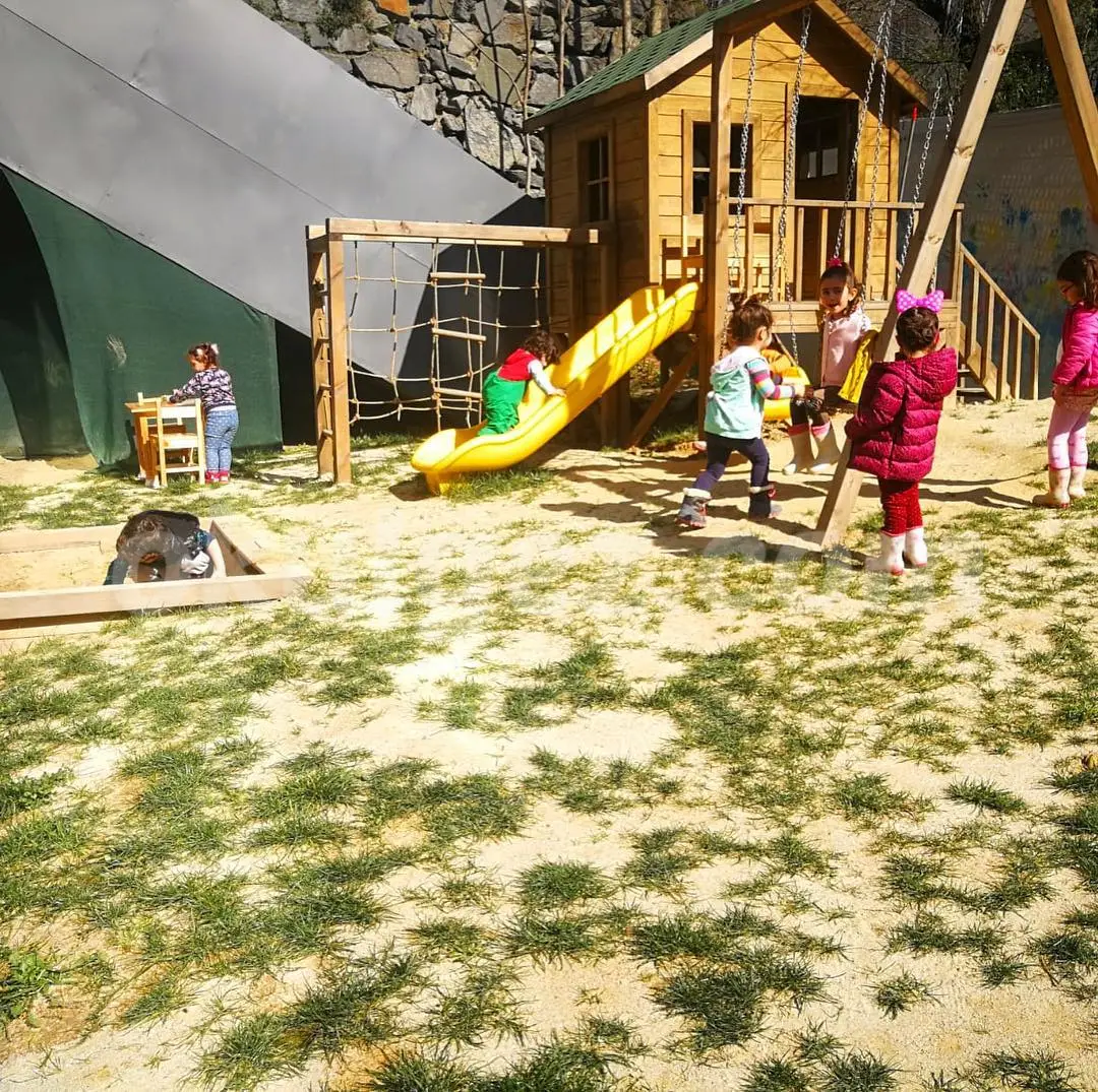 Özel ZEZE Montessori Anaokulu